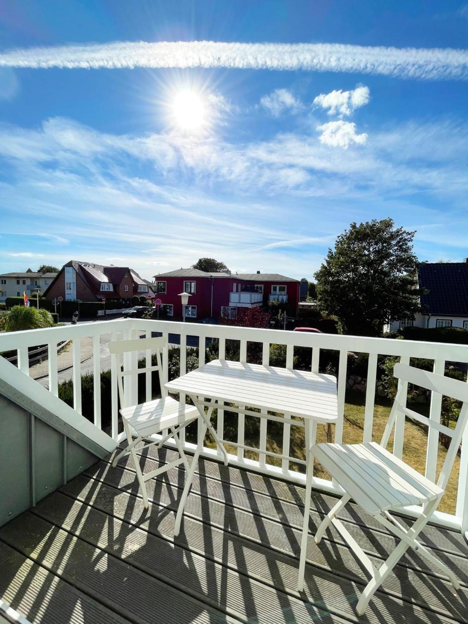 Appartamento Haus Duenenrose App 2 Mit Balkon Westerland Esterno foto