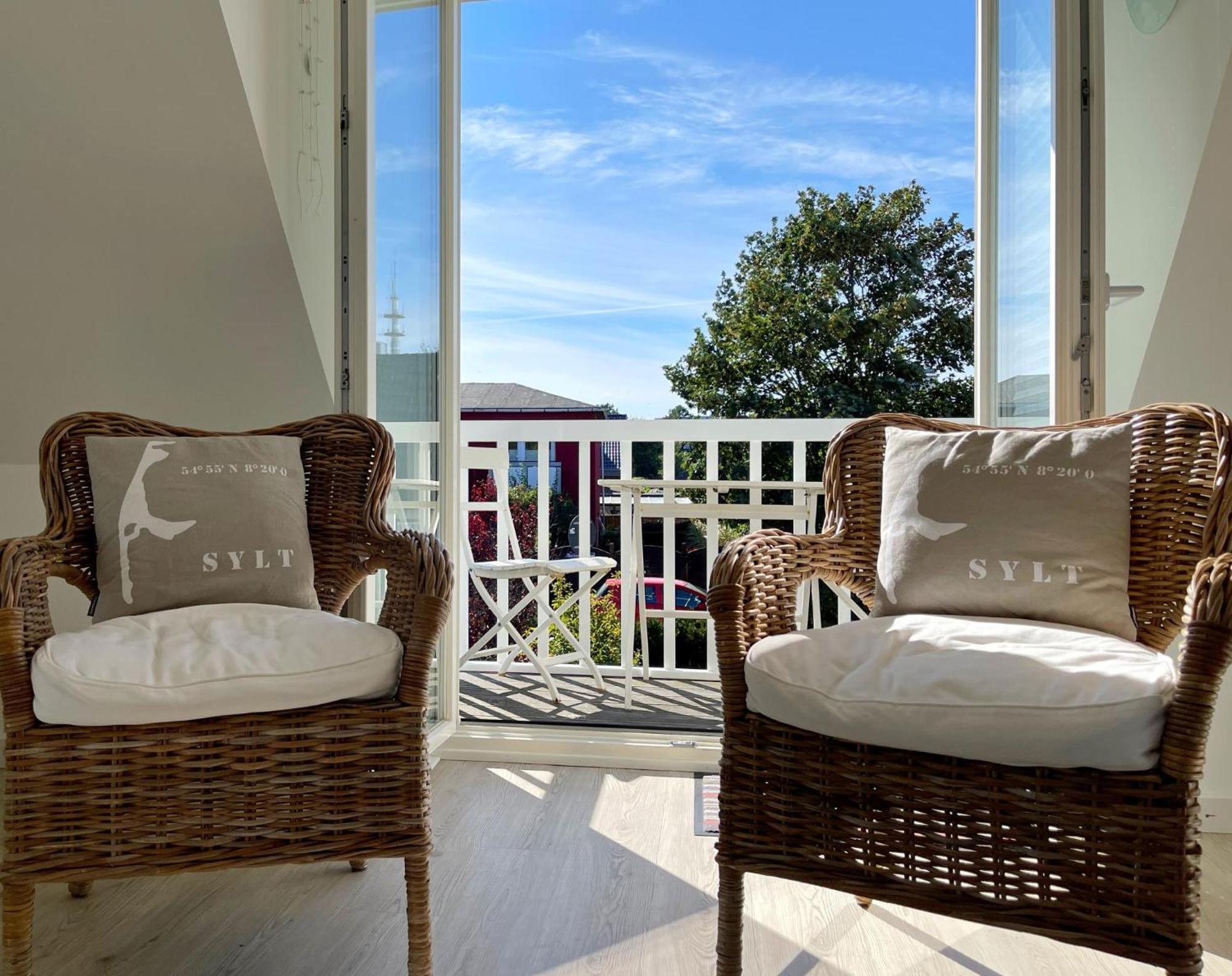 Appartamento Haus Duenenrose App 2 Mit Balkon Westerland Esterno foto