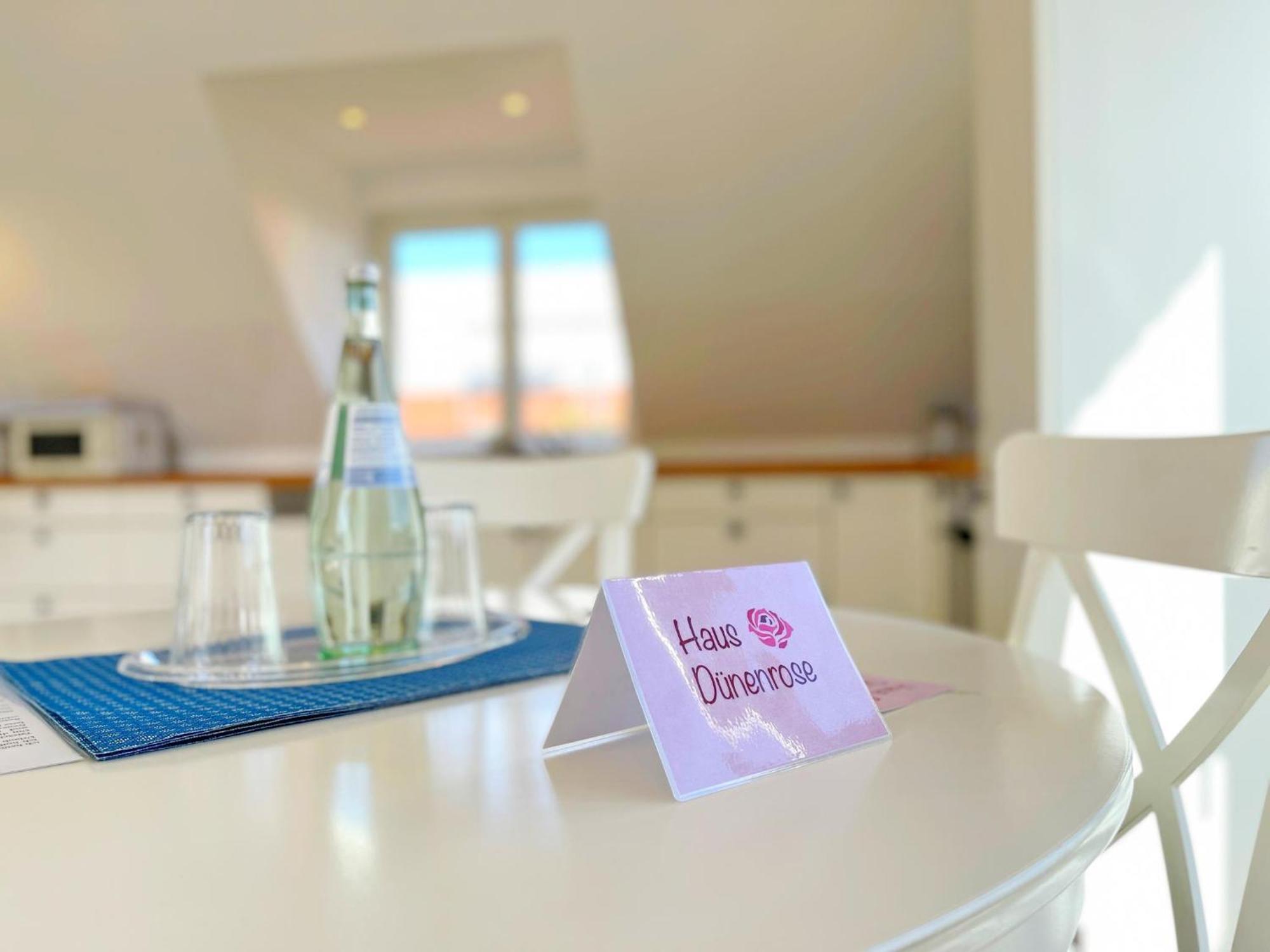 Appartamento Haus Duenenrose App 2 Mit Balkon Westerland Esterno foto