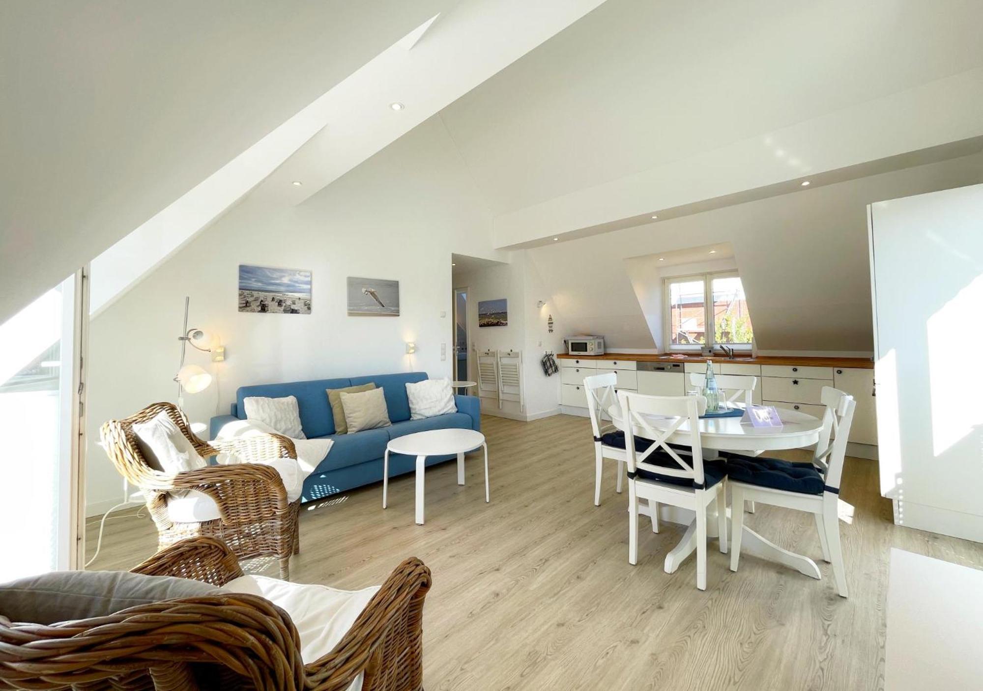 Appartamento Haus Duenenrose App 2 Mit Balkon Westerland Esterno foto
