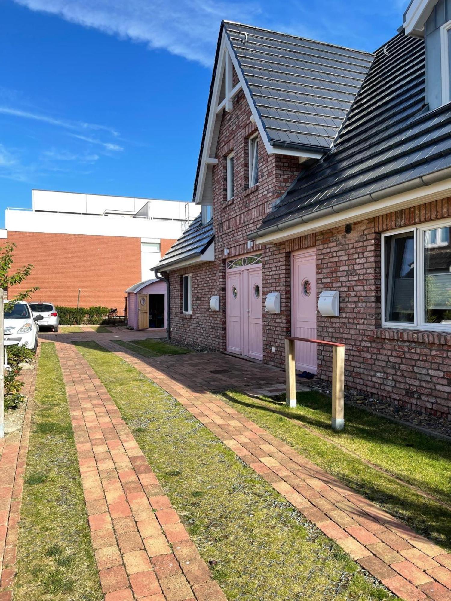 Appartamento Haus Duenenrose App 2 Mit Balkon Westerland Esterno foto